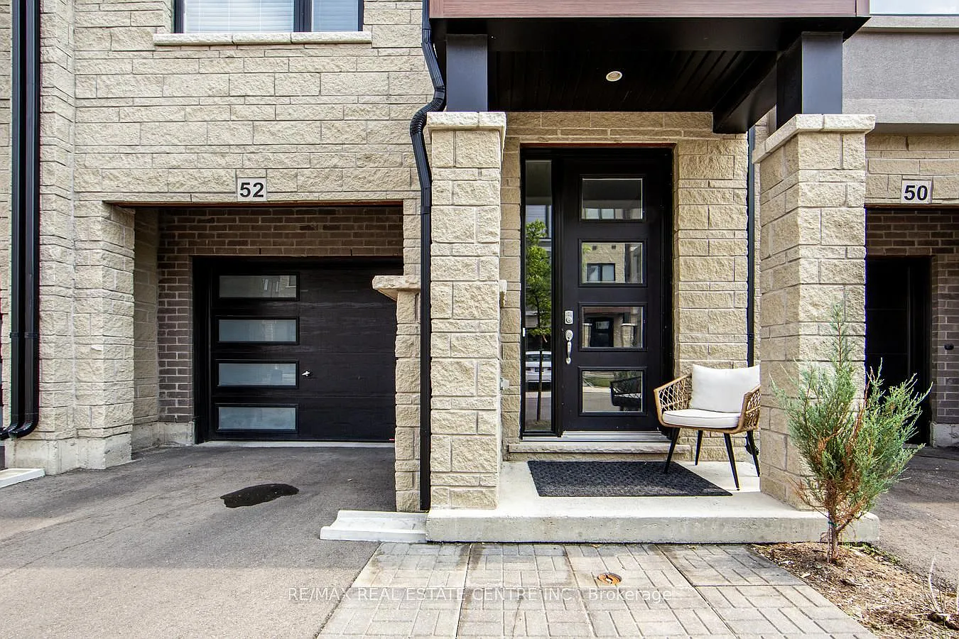 3 bed, $3,199 — Photo 2