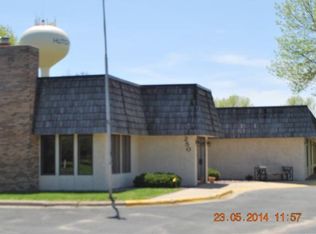 250 Freemont Ave SE APT 140, Hutchinson, MN 55350