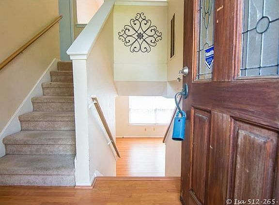 3rd image of 11306 Blackmoor Dr