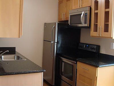 2nd image of 1129 Capuchino Ave