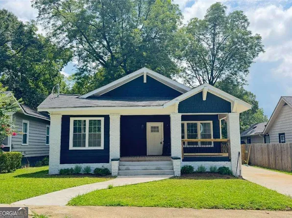 1454 Saint Francis Ave, East Pt, GA 30344