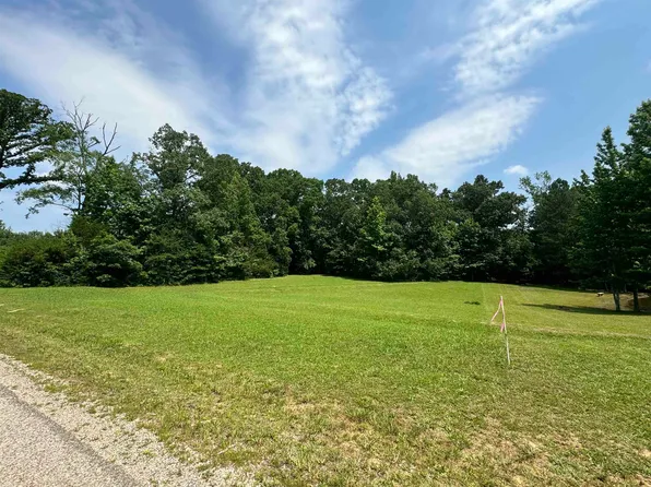 3 Music Way, Savannah, TN 38372