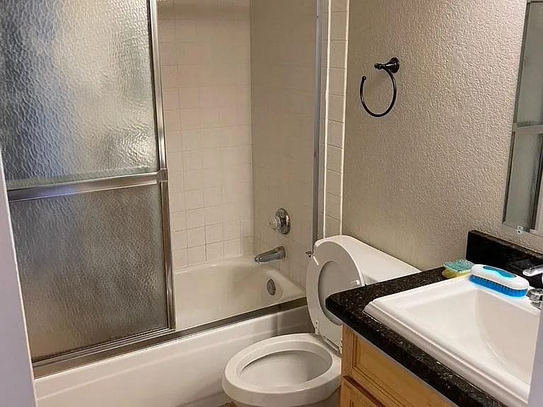 4211 E Palm Ln #106 — Photo 7