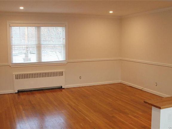 5th image of 42 Yonkers Ave