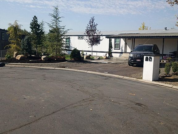 3rd image of 5015 E Ustick Rd Trailer 161