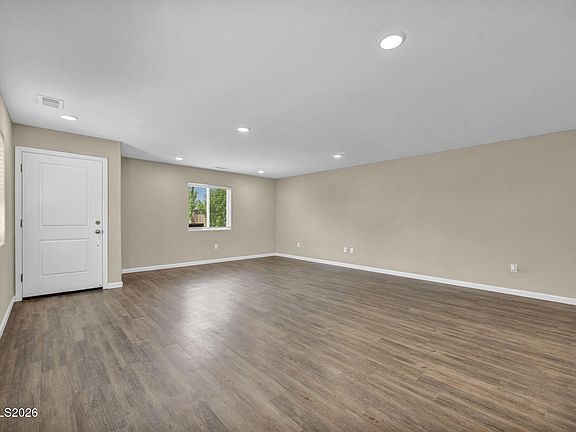 3rd image of 668 Goodsprings Dr