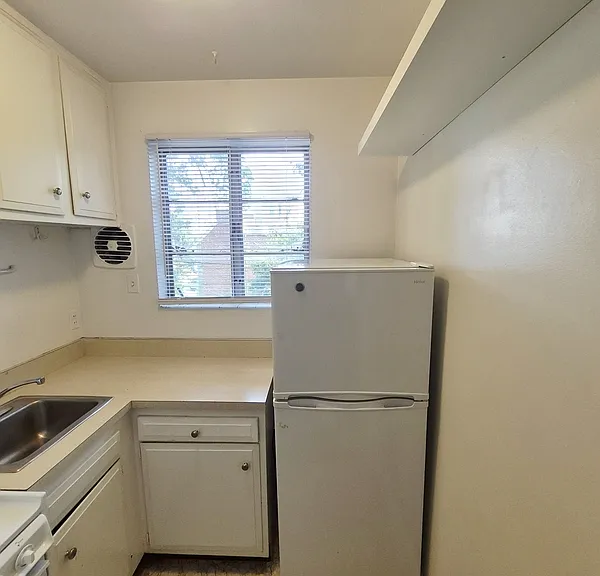 3230 W Grace St #6 — Photo 21