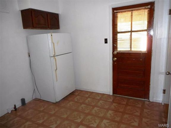 4th image of 113 Anabel Ave