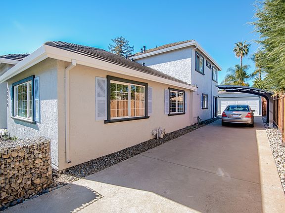 3rd image of 15719 Linda Ave