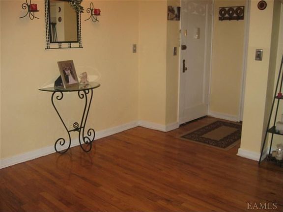 2nd image of 505 E Lincoln Ave APT 119