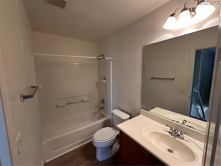 11905 Alava Ave — Photo 21