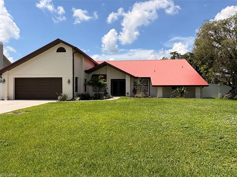 6560 Kestrel Cir — Photo 3