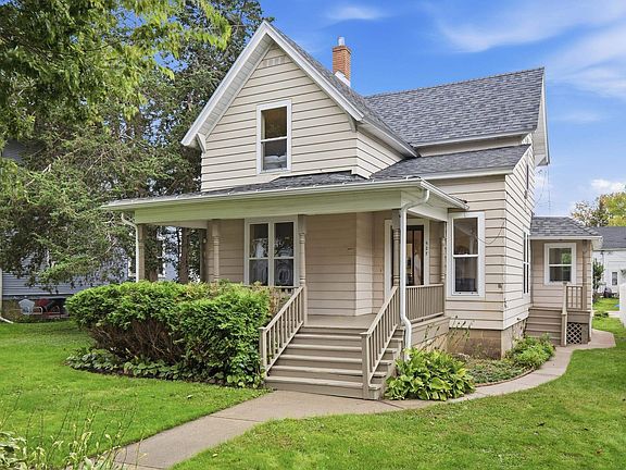 2nd image of 527 1st St