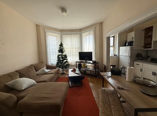 881 Huntington Ave APT 8, Boston, MA 02115