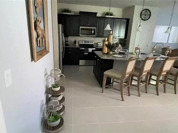 5th image of 8910 Zurich Ln