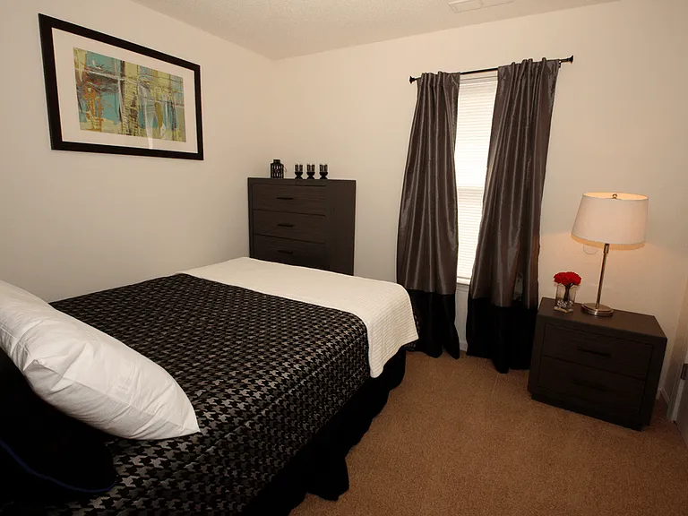 The Landings at Markhams Grant Apartments — Photo 25