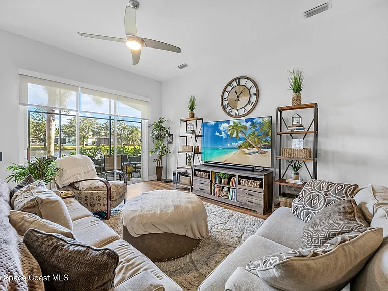 1785 Ficus Point Dr — Photo 17