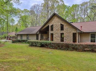828 Rock Springs Rd, Lawrenceville, GA 30043