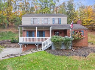 926 Roosevelt Rd, Pittsburgh, PA 15237