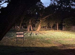 941 Robinhood Blvd, Mesquite, TX 75149
