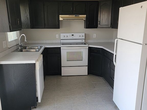 2nd image of 1508 Osage St