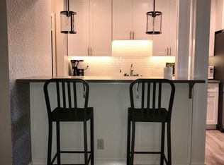 1000 Knapps Hwy APT 32, Fairfield, CT 06825