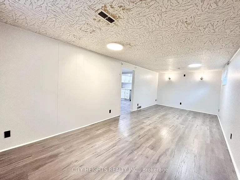 3 Bondhead Pl — Photo 17