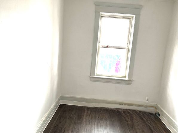 720 Cortlandt St APT 6