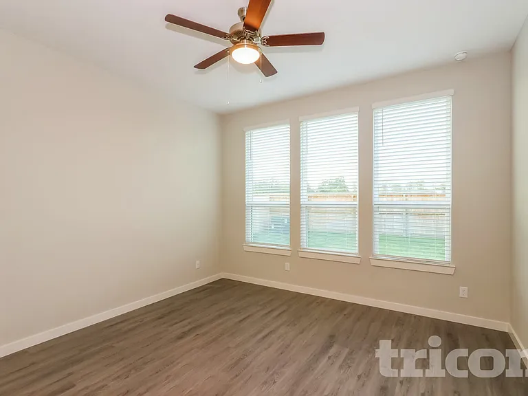 2359 Cohorn Trl — Photo 9