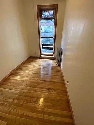 3rd image of 136 W 87th St #7F