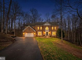 11732 Saddle Crescent Cir, Oakton, VA 22124
