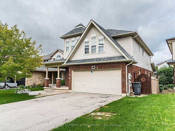 2nd image of 79 Clairfields Dr W