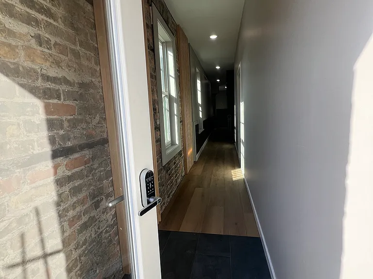 1531 W 18th St #2-C — Photo 16