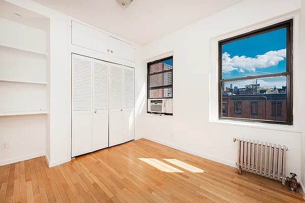 Rented by Living New York | media 17