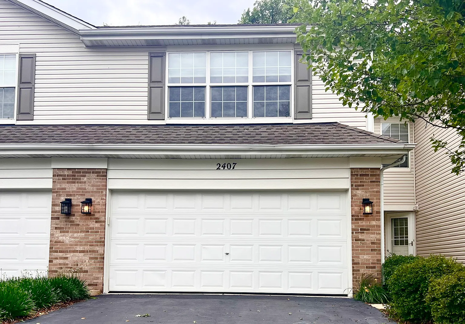 3 bed, 2.5 bath, 1668 sqft, $2,525 — Photo 1