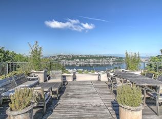 1651 10th Ave E, Seattle, WA 98102