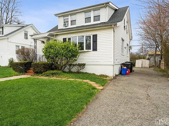 2nd image of 407 Harrison Ave