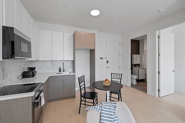 Rented by MADEHOME | media 18