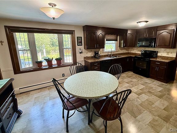 5th image of 3973 Pawnee Dr