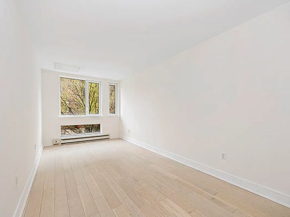 2nd image of 306 W 142nd St #3E