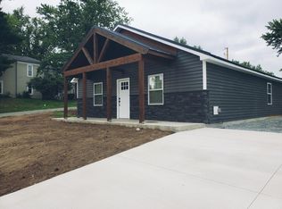 601 McClellan St, Warsaw, IN 46580