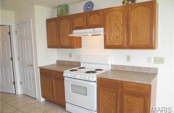3rd image of 137 Carytown Ln