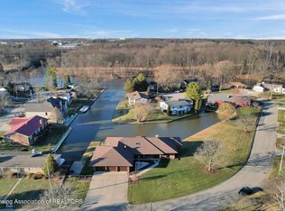 10289 Lafayette Ln, Dimondale, MI 48821