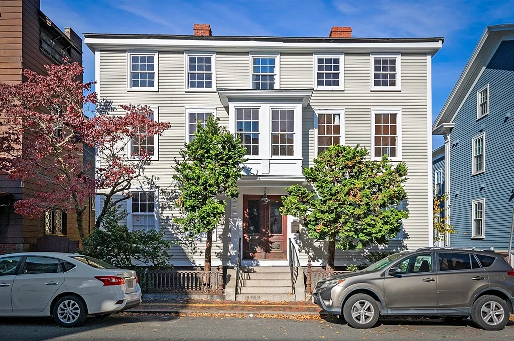 Building Photo - 14 Lynde St #2