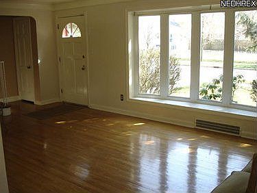 3rd image of 5019 Edsal Dr