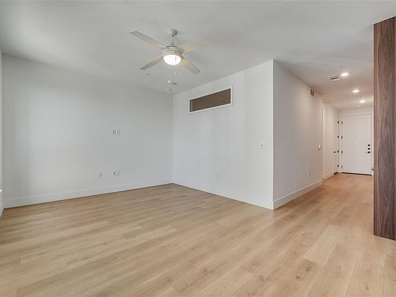 5th image of 1701 Simond Ave Unit 516