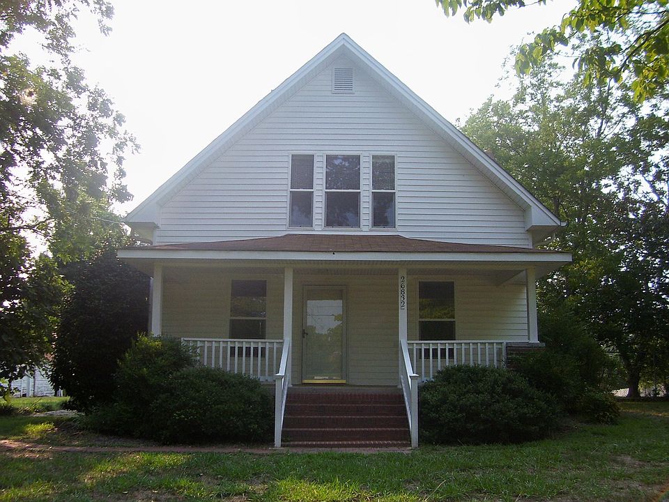 front of home, great porch