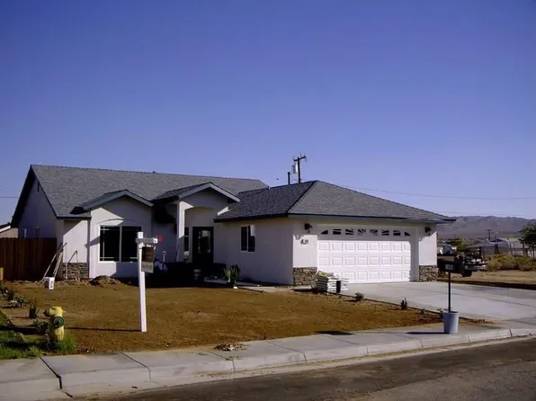 1404 S Farragut St, Ridgecrest, CA 93555