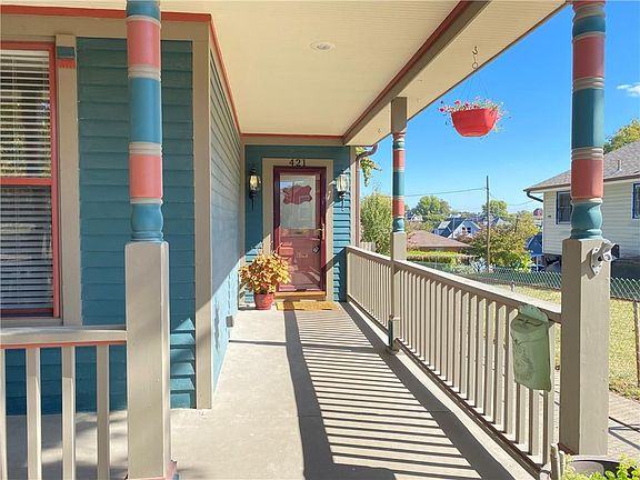 3rd image of 421 Garfield Ave