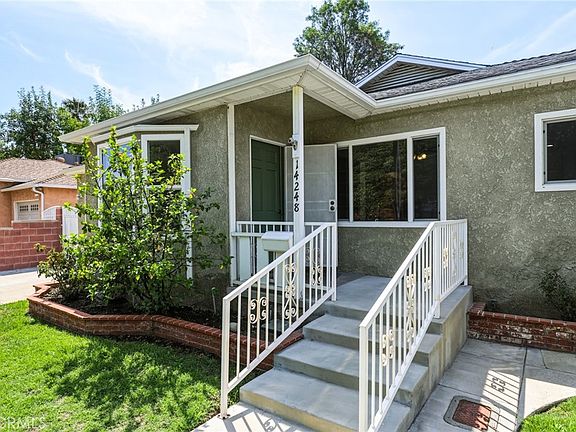5th image of 14248 Lanark St